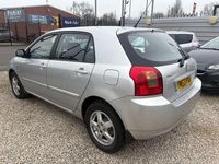 Used Toyota Corolla T3 110 HP (80 kW) 2004 Silver Hatchback
