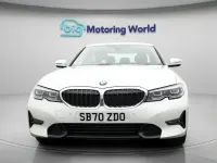 Używany BMW 320 Sport Line 184 KM (135 kW) 2021 Biały Sedan/Limuzyna