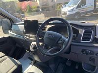 Usado Ford Transit Limited 165 HP (121 kW) 2024 Cinzento Van