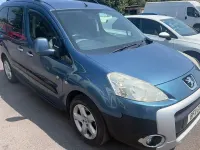 Used Peugeot TePee Outdoor 112 HP (82 kW) 2011 Estate