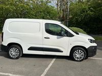Second-hand Peugeot Partner 2019 Alb Monovolum