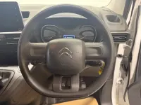 Used Citroën Berlingo 100 HP (73 kW) 2022 White MPV