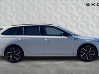 Used Skoda Octavia SportLine 150 HP (110 kW) 2025 Moon white metallic Estate