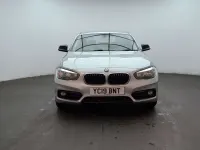 Used BMW 118 Sport Line 134 HP (98 kW) 2019 Silver Hatchback
