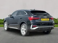 Usado Audi 200 Comfort 2023 Negro Familiar