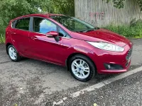 Used Ford Fiesta Zetec 82 HP (60 kW) 2014 Red Hatchback