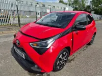 Used Toyota Aygo Trend 72 HP (52 kW) 2021 Red Hatchback