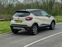 Usado Renault Captur Dynamique 90 CV (66 kW) 2017 Beige SUV