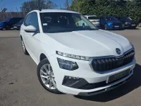 Usado Skoda Kamiq SE 70 HP (51 kW) 2025 Branco SUV