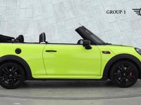 Używany Mini John Cooper Works 228 KM (167 kW) 2022 Żółty Hatchback