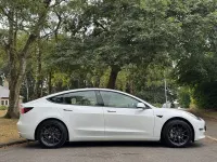 Used Tesla Model 3 Long Range AWD 366 kW (498 HP) 2022 White Sedan