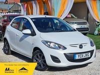Used Mazda 2 102 HP (75 kW) 2011 White Hatchback