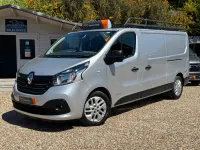 Używany Renault Trafic 2016 Srebrny Minivan