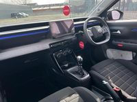 Used Citroën C3 100 HP (73 kW) 2025 Red SUV