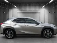 Used Lexus UX 184 HP (135 kW) 2023 Silver SUV