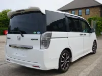Używany Honda Stepwgn Cool 2013 Biały Minivan
