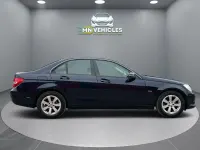Used Mercedes C180 SE 154 HP (113 kW) 2012 Blue Sedan