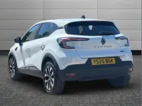 Used Renault Captur Evolution 140 HP (102 kW) 2025 White SUV