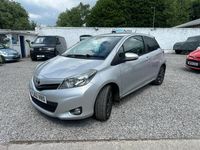 Used Toyota Yaris Trend 99 HP (72 kW) 2013 Silver Hatchback