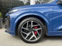 Used Audi Q6 e-tron Performance 225 kW (306 HP) 2025 Blue SUV
