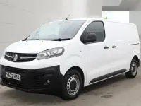 Used Vauxhall Vivaro 145 HP (106 kW) 2022 White MPV