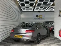 Second-hand Mercedes C300 AMG line 258 CP (189 kW) 2018 Gri Coupe