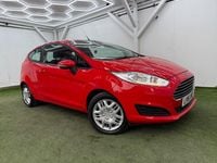 Used Ford Fiesta Style 82 HP (60 kW) 2016 Red Hatchback