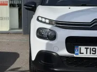 Used Citroën C3 Feel 67 HP (49 kW) 2019 White Hatchback