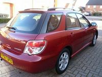 Begagnad Subaru Impreza 2007 Halvkombi