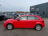 Used Audi A3 Sportback Business 105 HP (77 kW) 2014 Red Hatchback