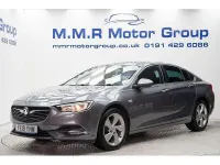 Begagnad Vauxhall Insignia SRi 2018 Grå Halvkombi