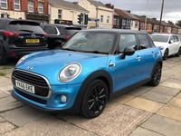 Usado Mini Cooper Hatch 2016 Azul Utilitario