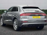 New Audi Q8 S-Line 334 HP (245 kW) 2025 Daytona grey pearl effect SUV