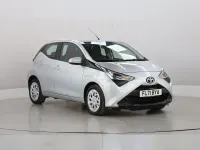 Used Toyota Aygo X-play 71 HP (52 kW) 2021 Silver Hatchback