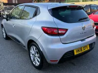 Used Renault Clio IV Dynamique 75 HP (55 kW) 2018 Silver Hatchback