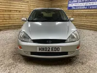 Used Ford Focus Ghia 99 HP (72 kW) 2002 Silver Hatchback