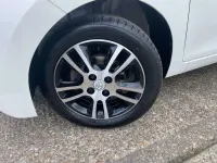 Gebraucht Toyota Aygo X-pure 69 PS (50 kW) 2016 Weiß Kleinwagen