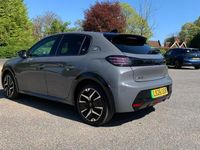 Nouă Peugeot e-208 GT 113 kW (154 CP) 2026 Gri Hatchback