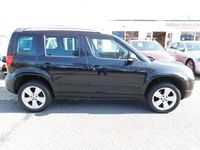 Used Skoda Yeti SE 105 HP (77 kW) 2012 Black SUV