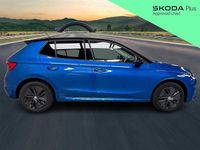 Used Skoda Fabia Colour Edition 70 HP (51 kW) 2022 Race blue metallic black magic pearl effect Hatchback