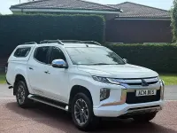 Used Mitsubishi L200 150 HP (110 kW) 2019 White Pickup