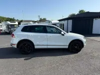 Used VW Touareg R-line Plus 262 HP (192 kW) 2017 White SUV