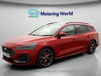 Used Ford Focus ST 280 HP (205 kW) 2023 Red Estate