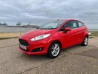 Used Ford Fiesta Zetec 2015 Red Hatchback