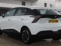 Used MG MG4 EV SE 150 kW (204 HP) 2023 White Hatchback