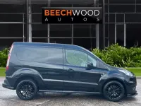 Begagnad Ford Transit Connect Limited 120 HK (88 kW) 2022 Svart Minibuss