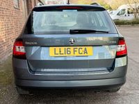 Used Skoda Fabia SE 110 HP (80 kW) 2016 Grey Estate