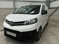 Used Toyota Proace 100 HP (73 kW) 2020 White MPV