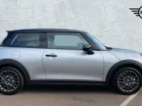 Second-hand Mini Cooper S Hatch 201 CP (147 kW) 2024 Argintiu Hatchback