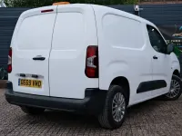 Used Citroën Berlingo 75 HP (55 kW) 2020 White MPV